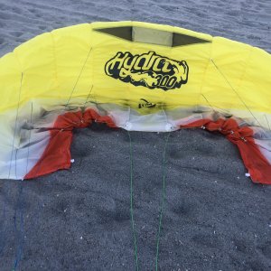 Used HQ Hydra 300 Water Relaunchable Trainer Kite