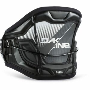 2017 Dakine Pyro