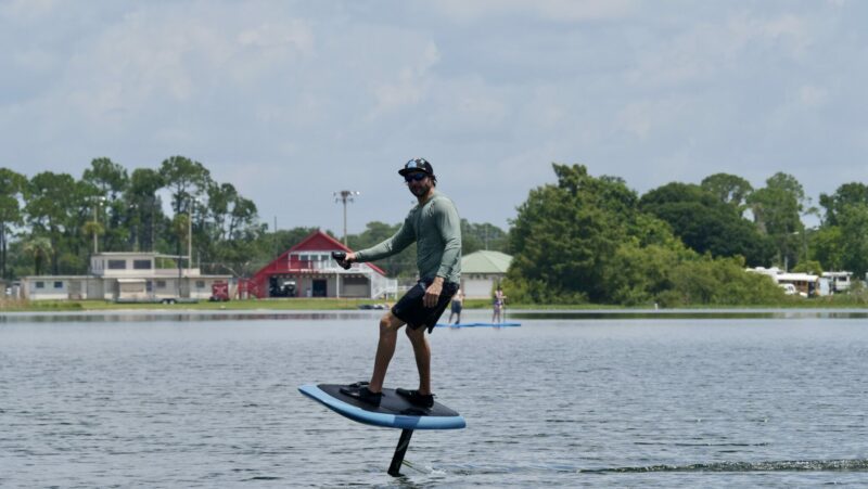 eFoil Lesson - Electric Hydrofoil Session - Image 21