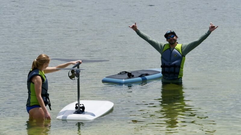 eFoil Lesson - Electric Hydrofoil Session - Image 9