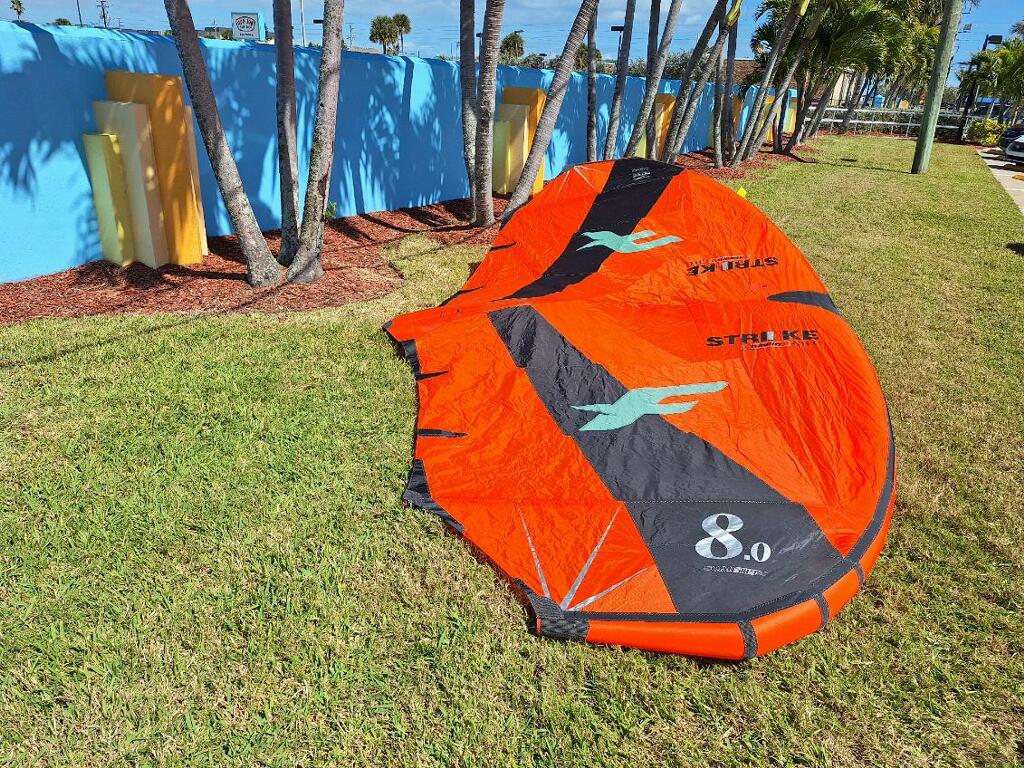 Used 2022 F-One Strike v1 CWC 8m - Kiteboarding Closeouts