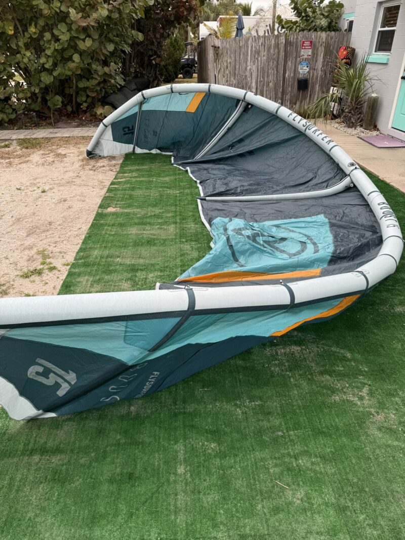 Used Flysurfer Boost 15m Kite - Image 4