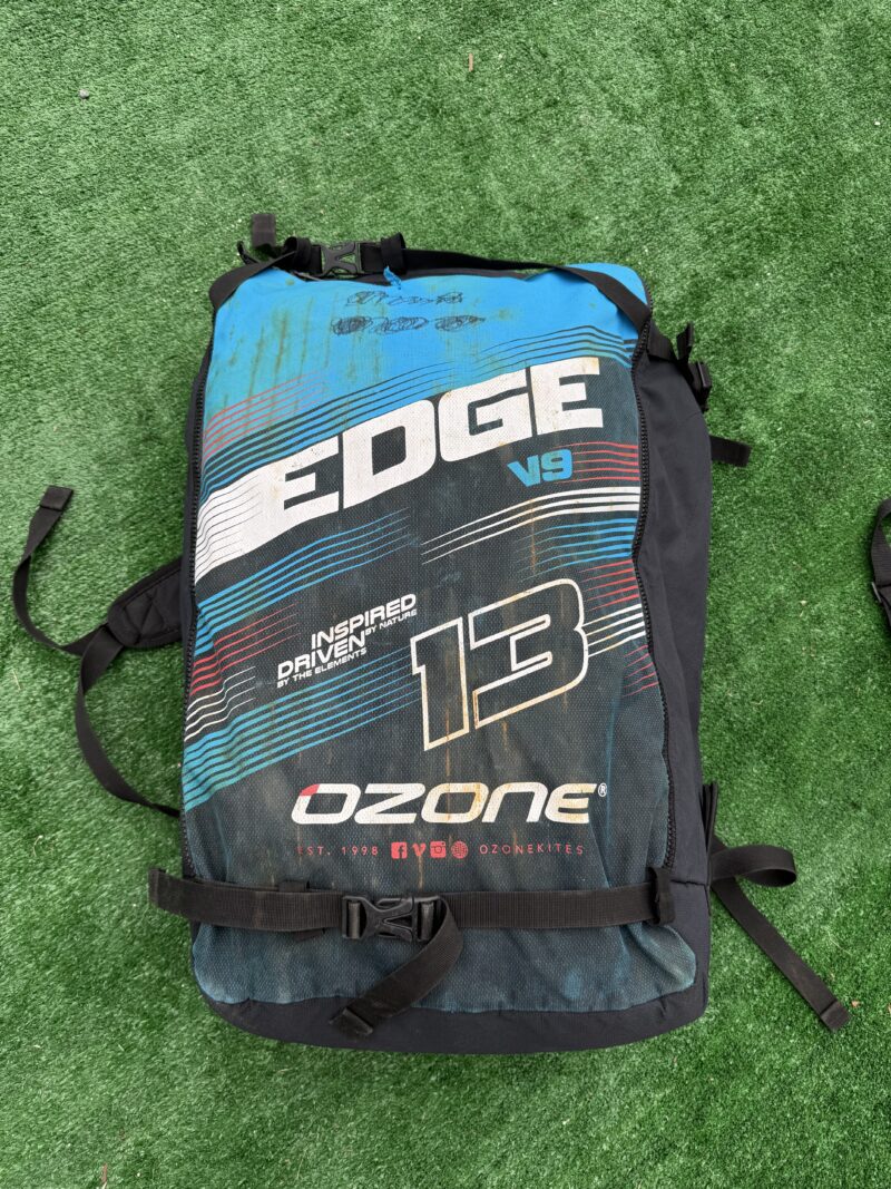 Used Ozone Edge V9 13m Kite - Image 2