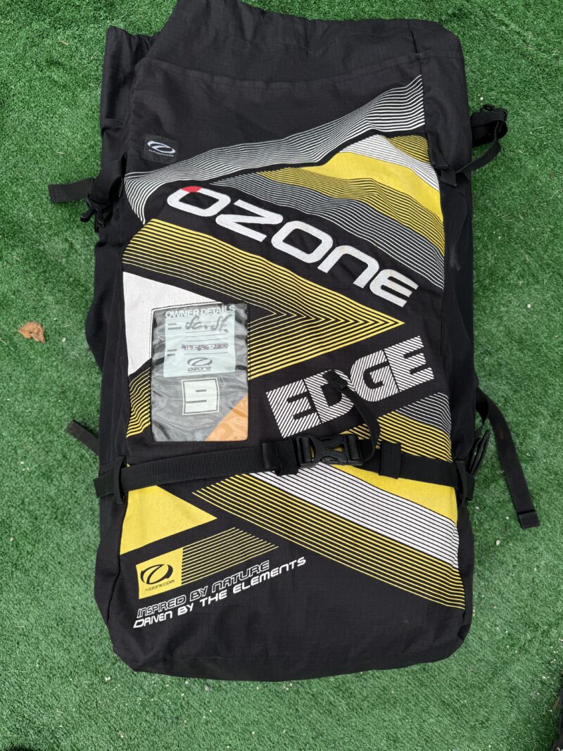 Used Ozone Edge V8 9m Kite - Image 2