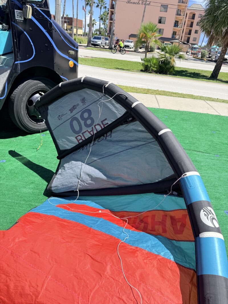 2025 Cabrinha Switchblade 8m Kite - Image 9