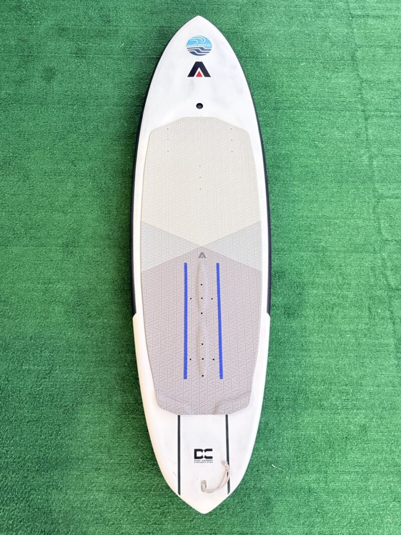 Used Armstrong Midlength 45 Liter Board - Image 3