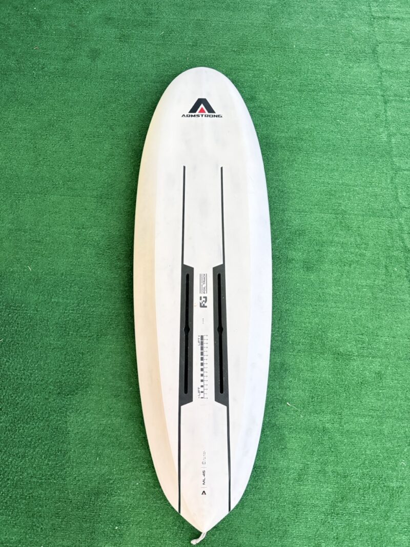 Used Armstrong Midlength 45 Liter Board - Image 8