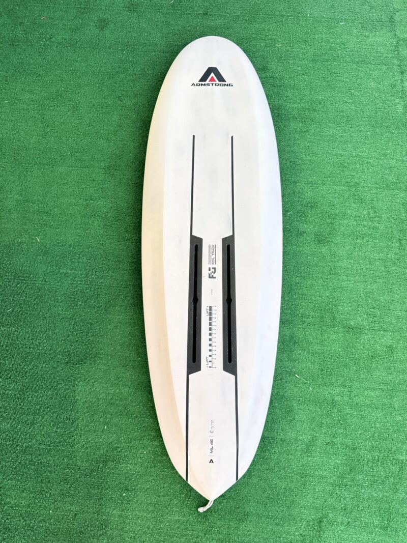 Used Armstrong Midlength 45 Liter Board - Image 9
