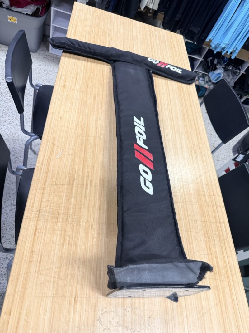 Used Gofoil 90cm Plate Mast - Image 2