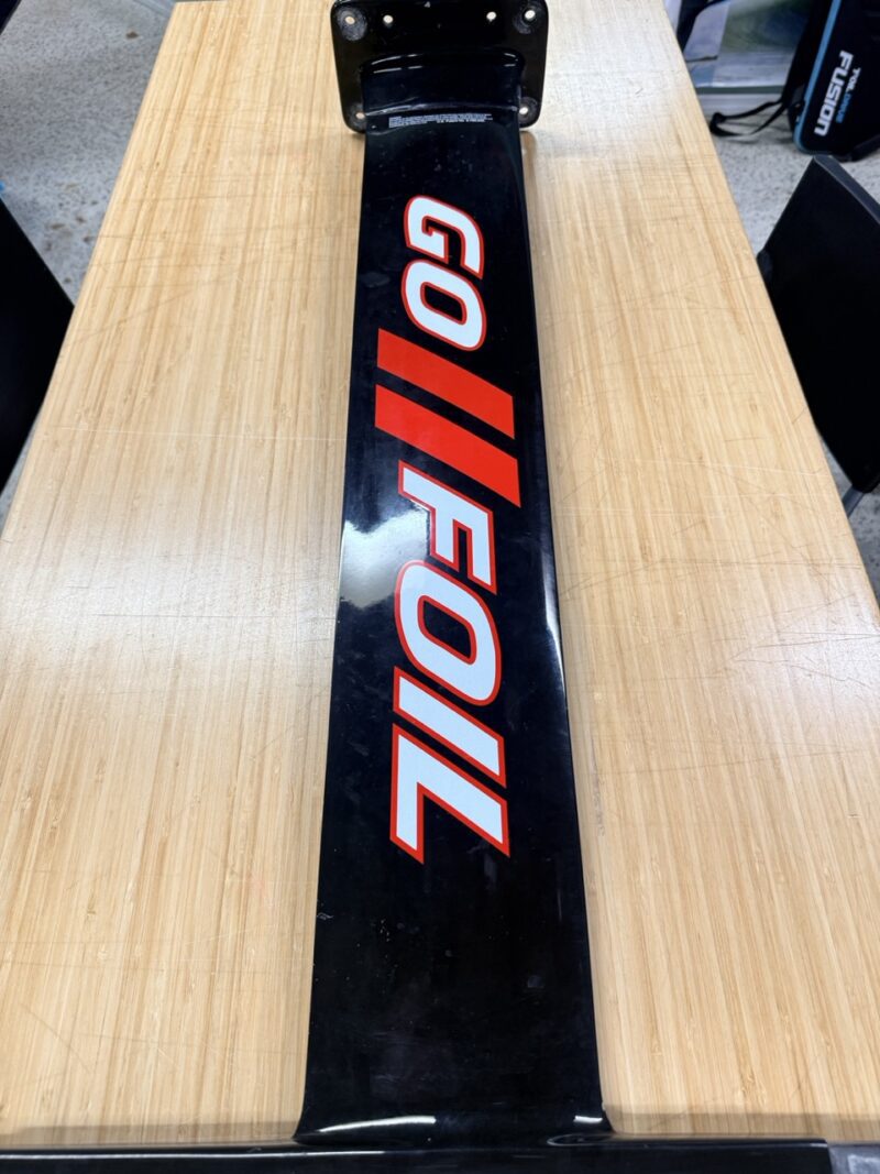 Used Gofoil 90cm Plate Mast - Image 8