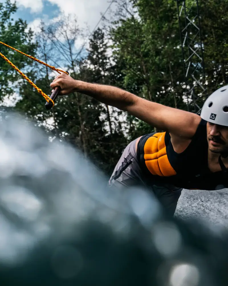 Follow Global Impact Vest - Image 5