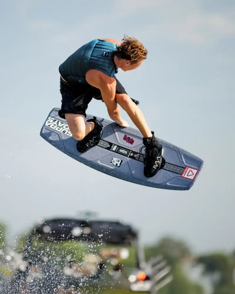 Follow Total Impact Vest - Image 5