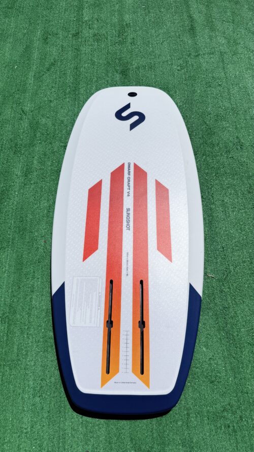 Used Slingshot Dwarf Craft V4 120cm Foil Board