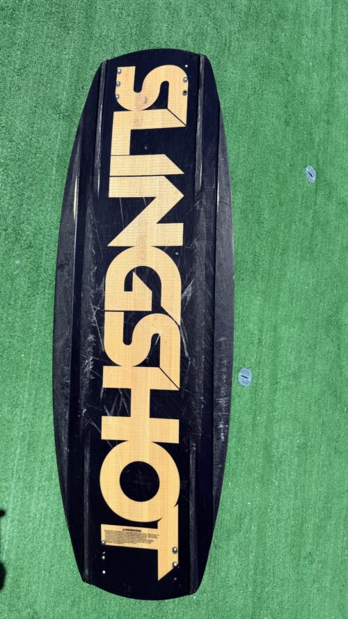 Used Slingshot The Whip 139 Wakeboard w/ LF Vantage Bindings
